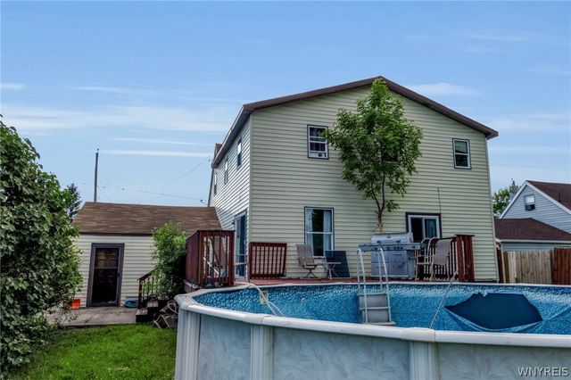 3027 Petroleum Street, Niagara, NY 14305