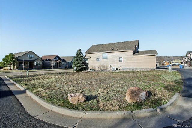 1802 Prairie Ridge Drive, Fort Collins, CO 80526