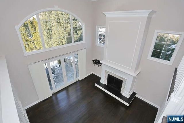 14 Graham Place, Glen Rock, NJ 07452