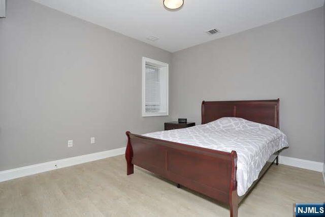 14 Graham Place, Glen Rock, NJ 07452