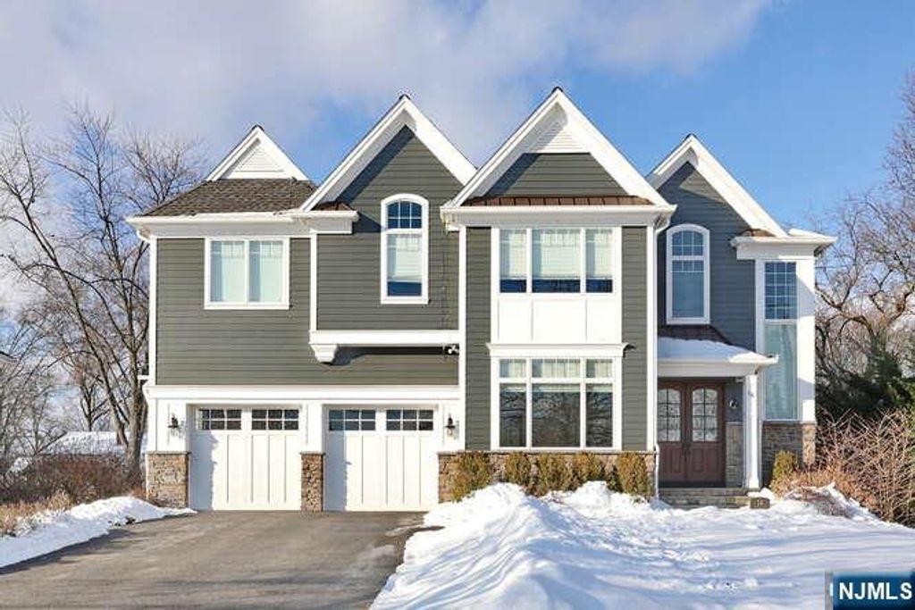 14 Graham Place, Glen Rock, NJ 07452