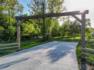 8008 Fm S 646, Santa Fe, TX 77510