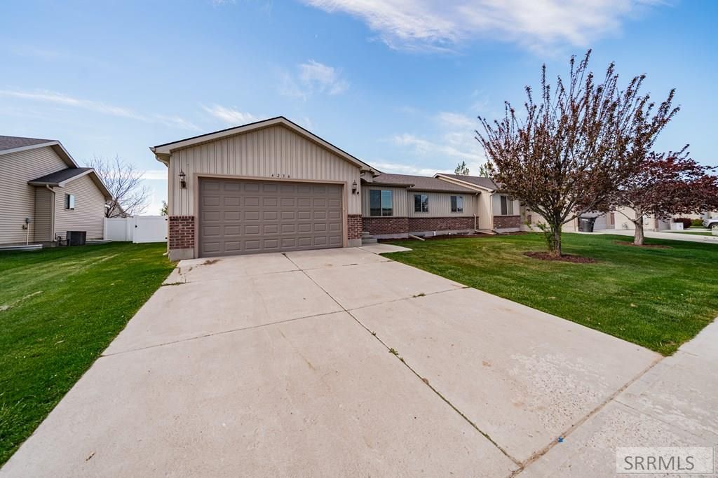 Image 3 of property listing at 4236 Liberty Drive, Ammon, ID 83406