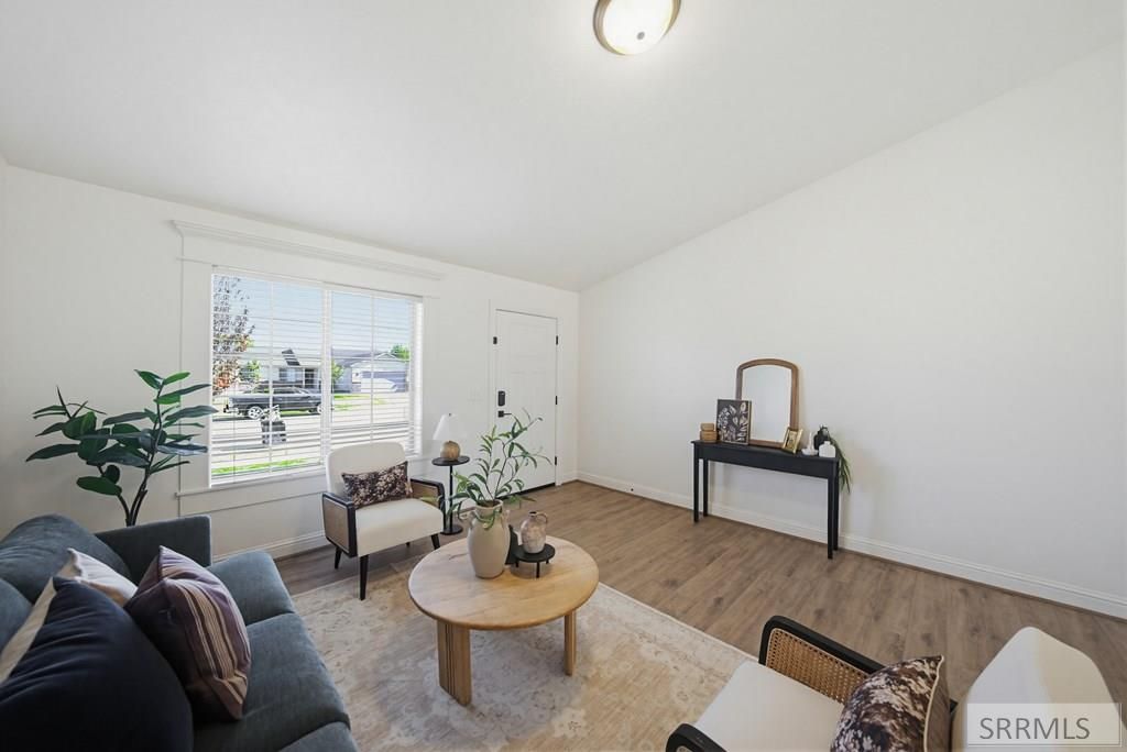 Image 7 of property listing at 4236 Liberty Drive, Ammon, ID 83406