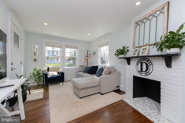 1028 N PROVIDENCE RD, Media, PA 19063