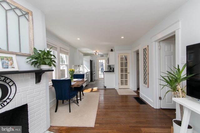 1028 N PROVIDENCE RD, Media, PA 19063