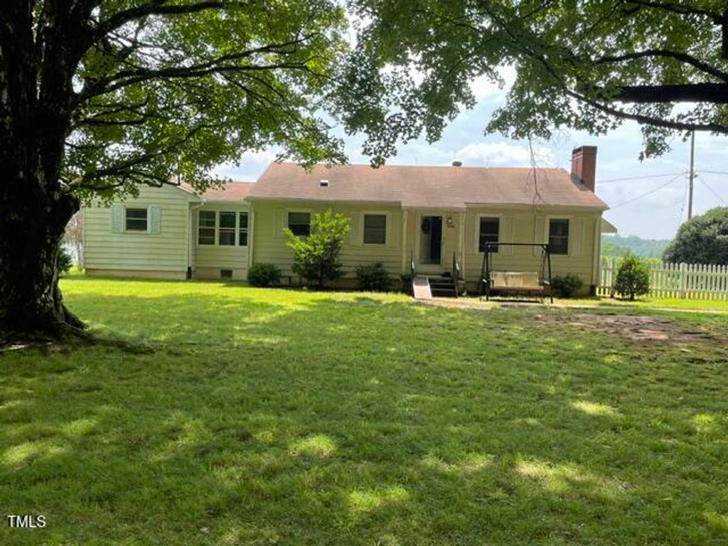 6800 Frieden Church Road, Gibsonville, NC 27249