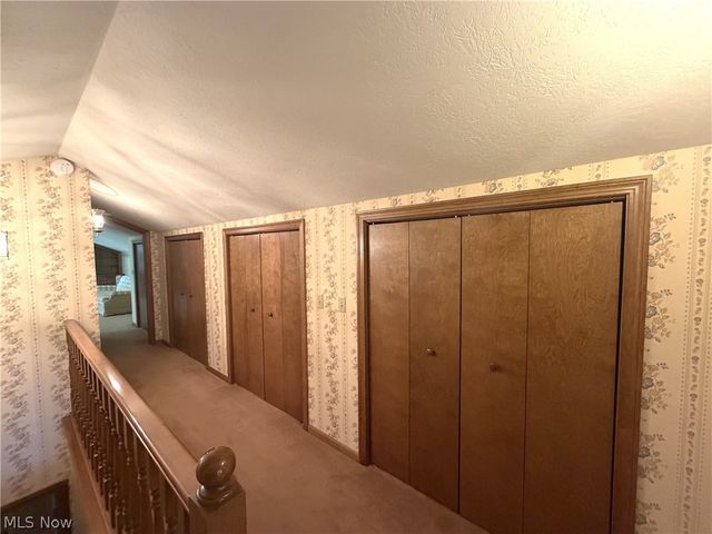 3883 Croydon Drive NW, Canton, OH 44718