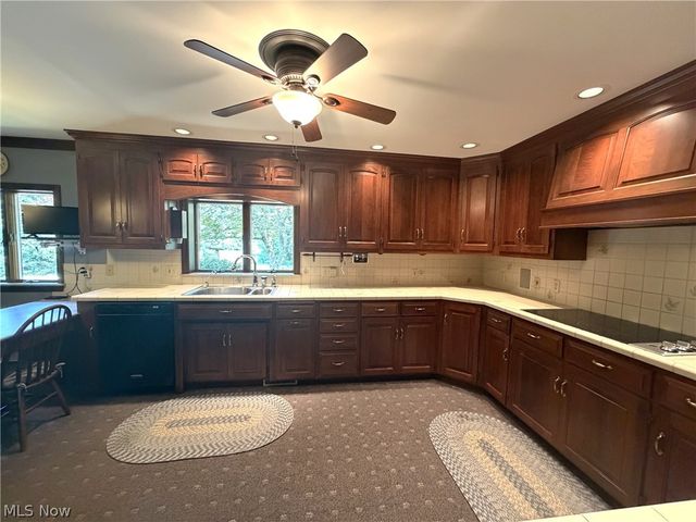 3883 Croydon Drive NW, Canton, OH 44718