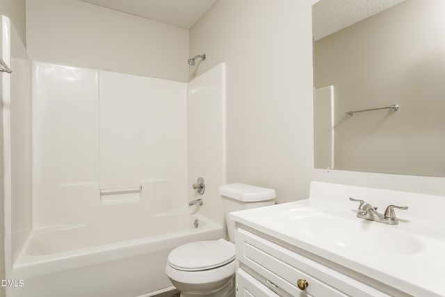 1499 Smokey Mountain Drive, Zebulon, NC 27597