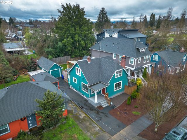 3620 Se HAIG St, Portland, OR 97202