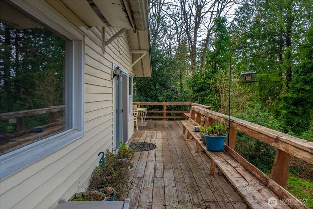 511 Division Street, Port Orchard, WA 98366