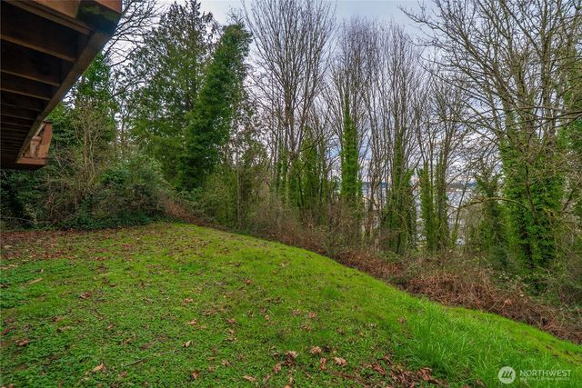 511 Division Street, Port Orchard, WA 98366