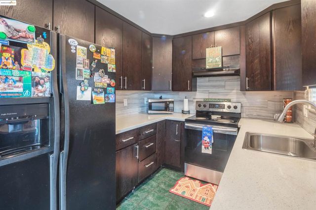 83 Asbury Way, Pittsburg, CA 94565