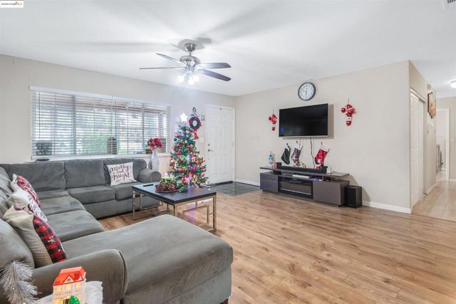 83 Asbury Way, Pittsburg, CA 94565