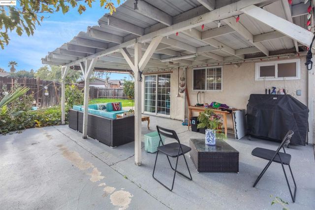 83 Asbury Way, Pittsburg, CA 94565