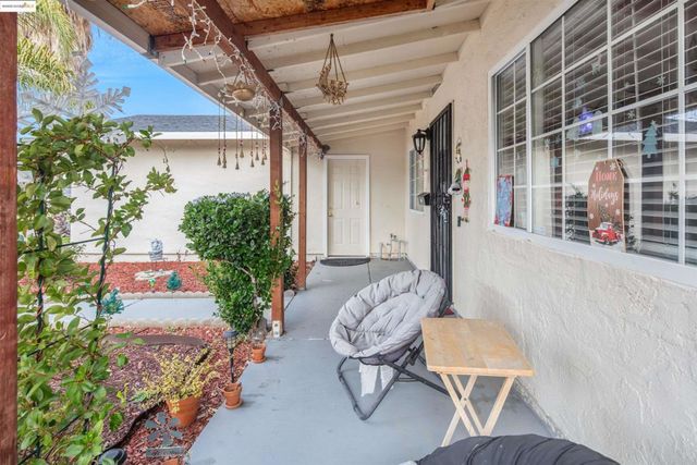 83 Asbury Way, Pittsburg, CA 94565