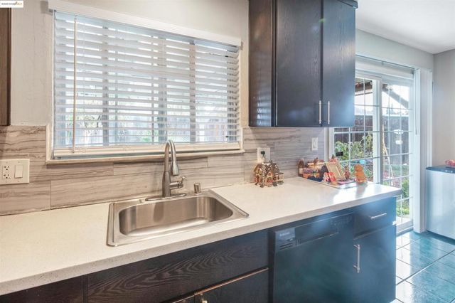 83 Asbury Way, Pittsburg, CA 94565