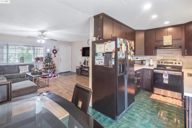 83 Asbury Way, Pittsburg, CA 94565