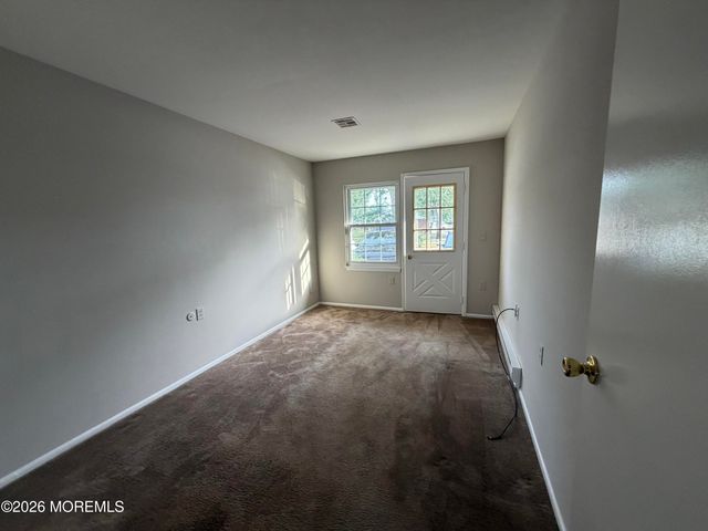 840C Inverness Court, Lakewood, NJ 08701