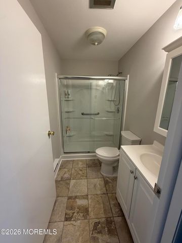 840C Inverness Court, Lakewood, NJ 08701