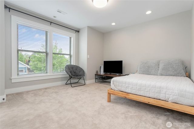 902 Captain Bay Court, Lynden, WA 98264