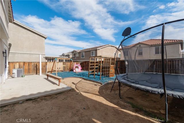 9037 Calico Court, Oak Hills, CA 92344