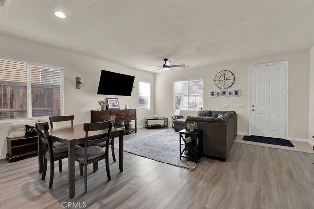 9037 Calico Court, Oak Hills, CA 92344