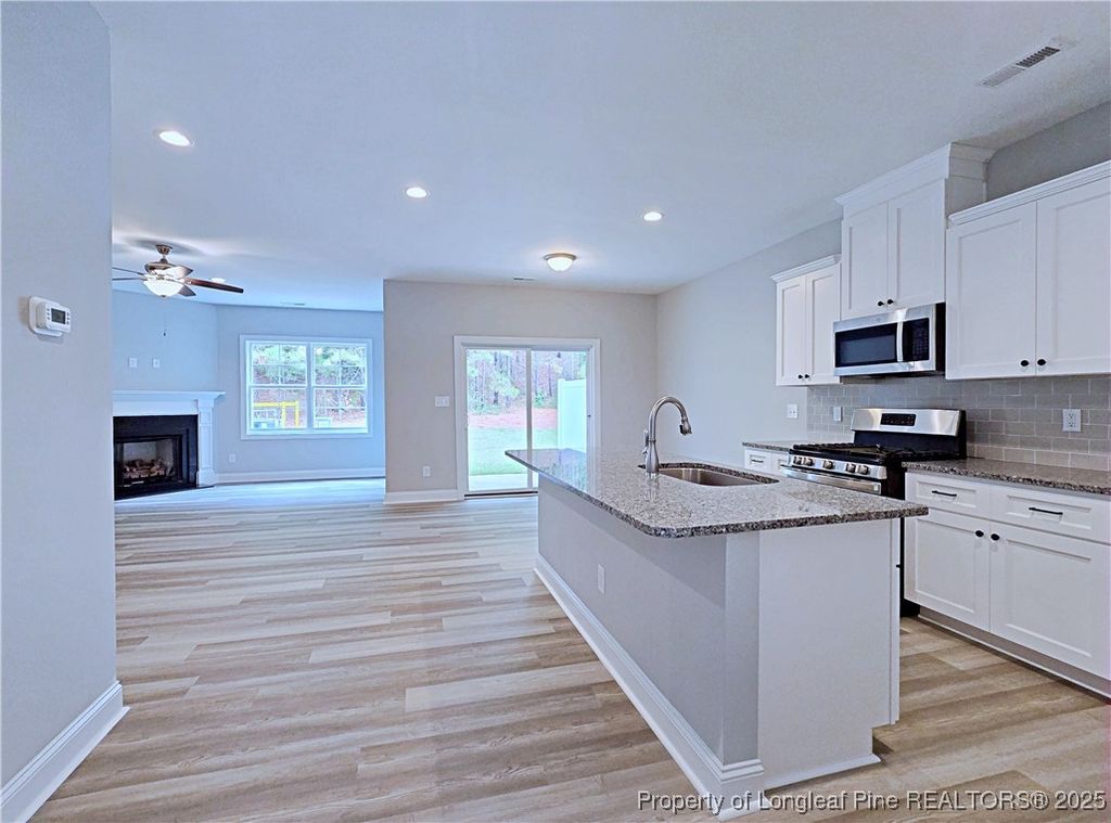 942 Kensington Park Road, Fayetteville, NC 28311 — photo 9