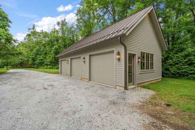 126 W 625 N, Valparaiso, IN 46385