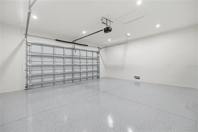 221 43RD AVENUE N, St Petersburg, FL 33703