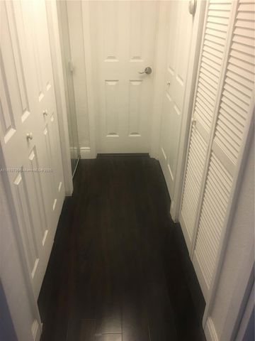 1750 NE 115th St 608, Miami, FL 33181