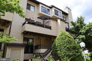 9709 HELLINGLY PL #56, Gaithersburg, MD 20886