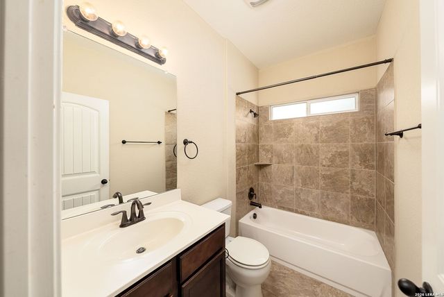27027 Sable Run, Boerne, TX 78015