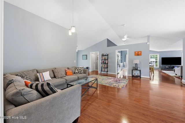 2 Minikahada Trail, Pinehurst, NC 28374
