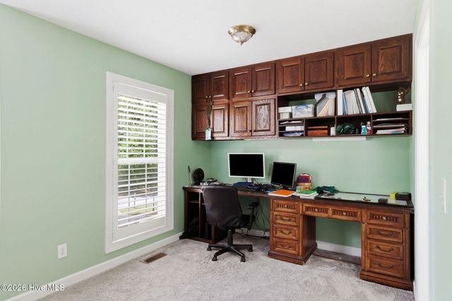 2 Minikahada Trail, Pinehurst, NC 28374