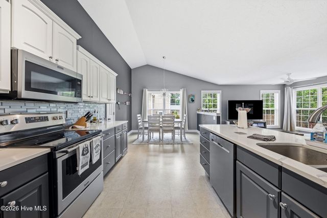 2 Minikahada Trail, Pinehurst, NC 28374
