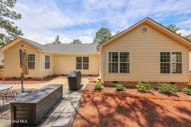 2 Minikahada Trail, Pinehurst, NC 28374