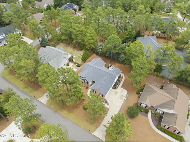 2 Minikahada Trail, Pinehurst, NC 28374