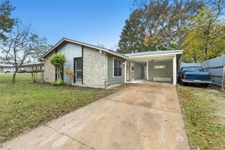 9406 N Creek DR, Austin, TX 78753