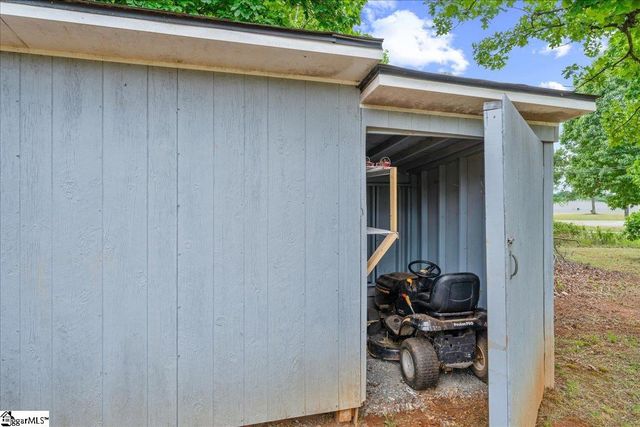 103 Green Tree Road, Anderson, SC 29625