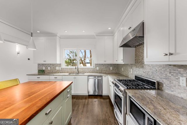 546 Candler Park Drive NE, Atlanta, GA 30307