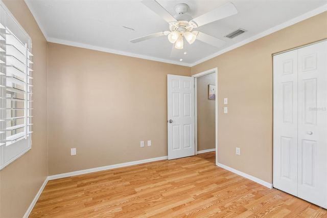 1105 E OAKWOOD STREET, Tarpon Springs, FL 34689