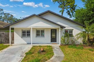 1105 E OAKWOOD STREET, Tarpon Springs, FL 34689