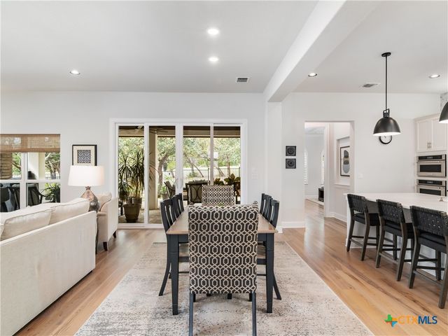 129 Balancing Laurel Drive, San Marcos, TX 78666