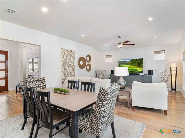 129 Balancing Laurel Drive, San Marcos, TX 78666