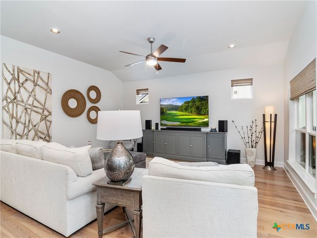 129 Balancing Laurel Drive, San Marcos, TX 78666