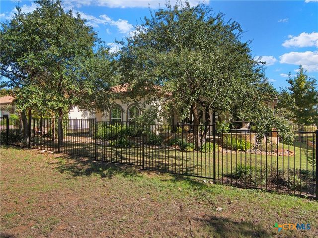 129 Balancing Laurel Drive, San Marcos, TX 78666