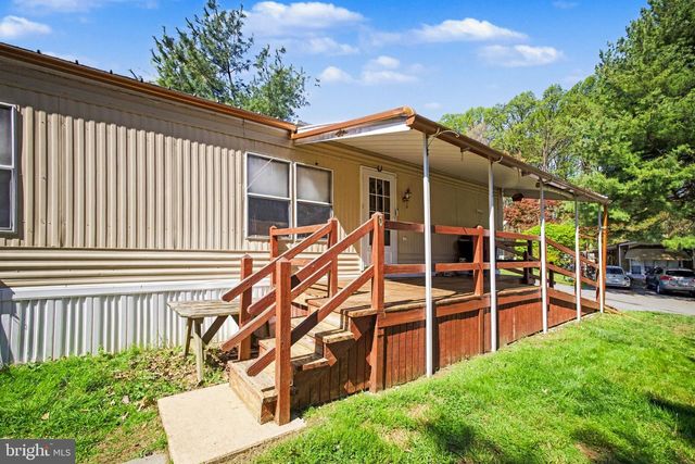 134 LOCUST LN, New Providence, PA 17560