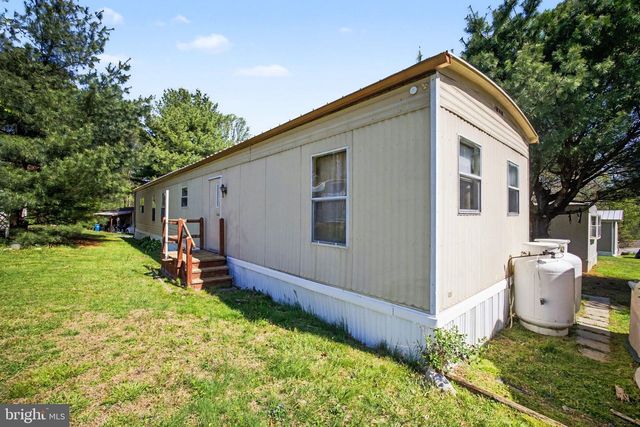 134 LOCUST LN, New Providence, PA 17560